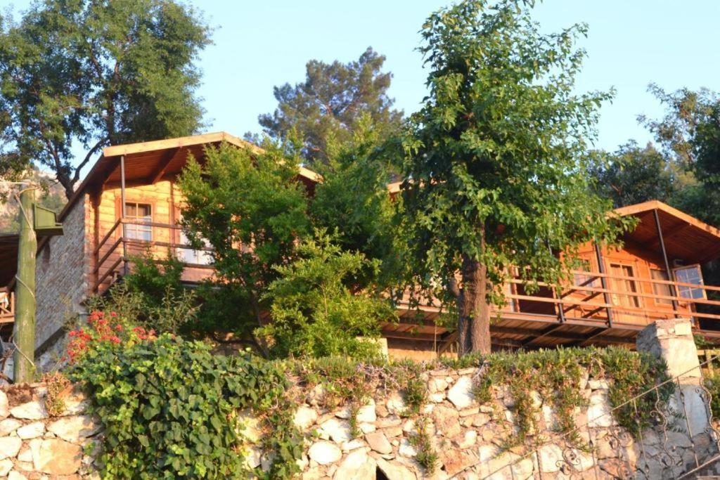 Onur Motel Faralya Fethiye Exterior foto